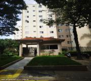 Apartamento para Locação, em Presidente Prudente, bairro São Judas Tadeu, 2 dormitórios, 1 banheiro, 1 vaga